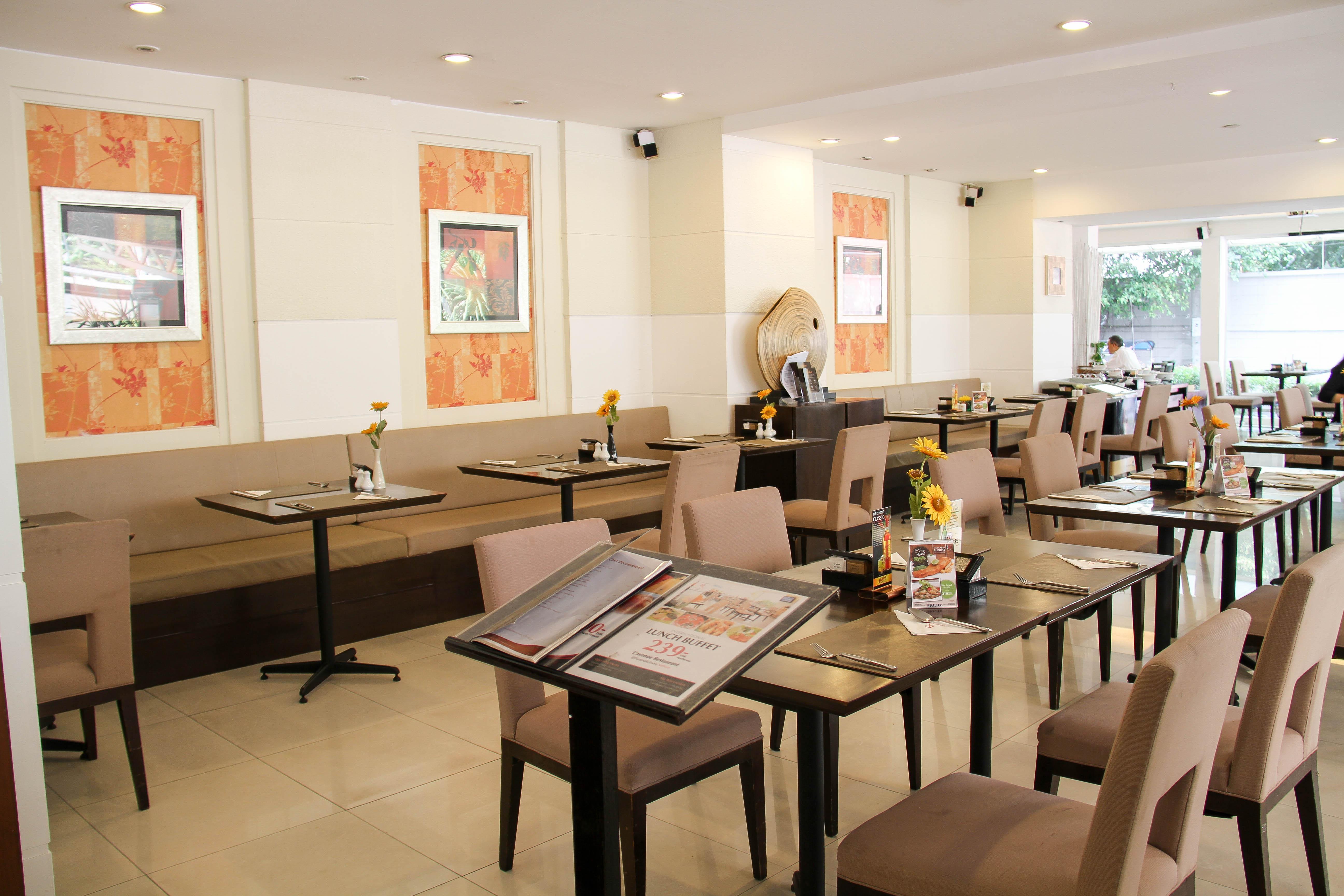 Furamaxclusive Sathorn, Bangkok Hotel Luaran gambar