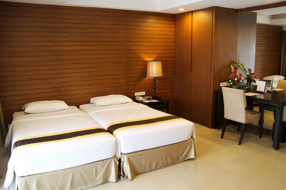 Furamaxclusive Sathorn, Bangkok Hotel Luaran gambar