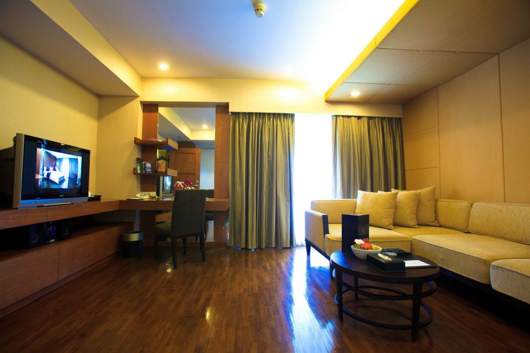 Furamaxclusive Sathorn, Bangkok Hotel Luaran gambar