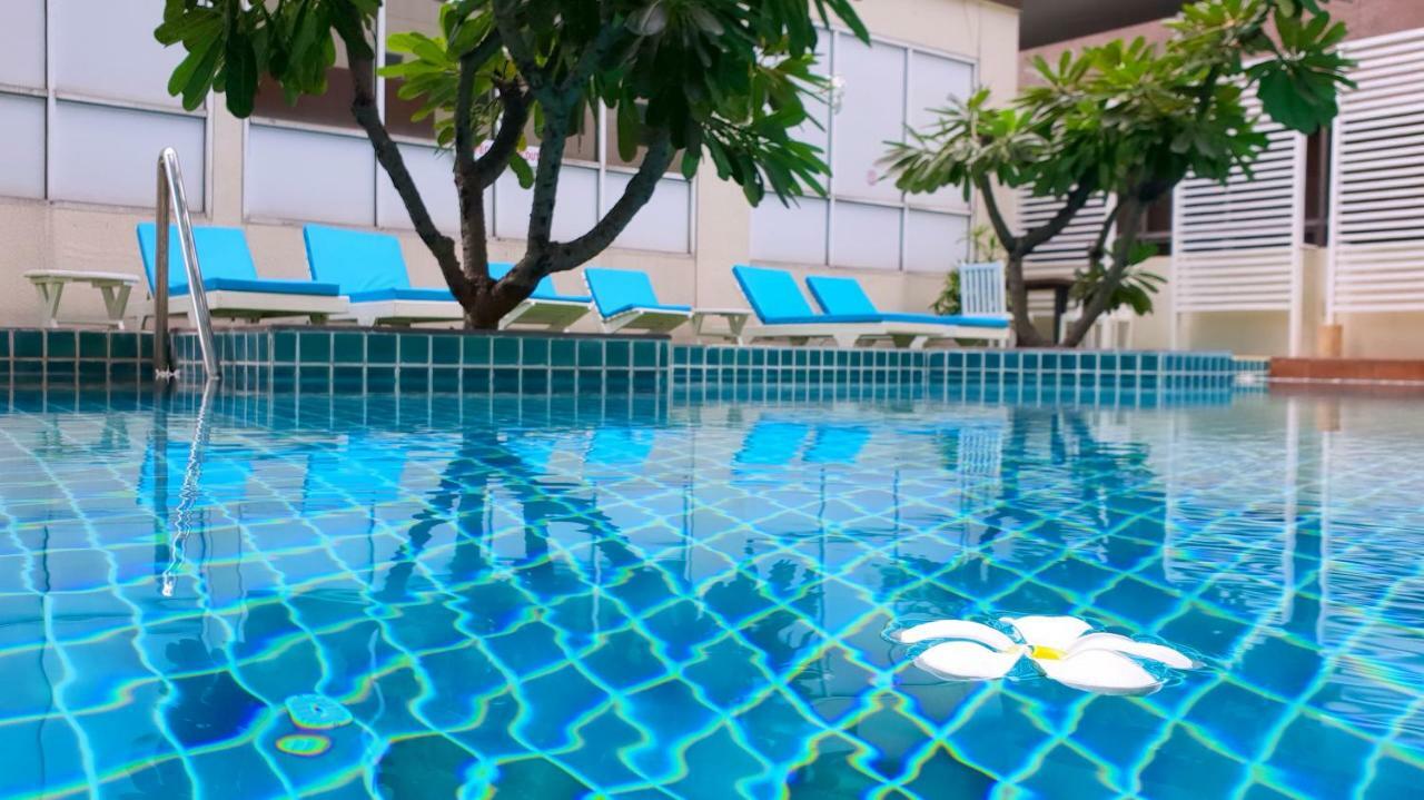 Furamaxclusive Sathorn, Bangkok Hotel Luaran gambar
